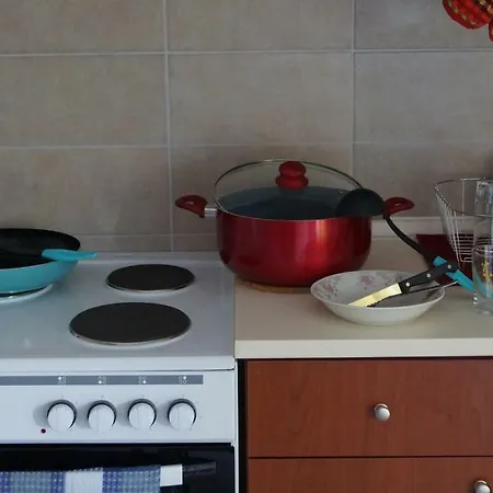Kouslaka Apartman *